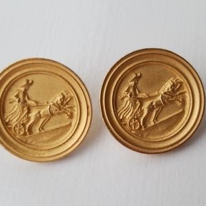 Vintage Chariot gold earrings
